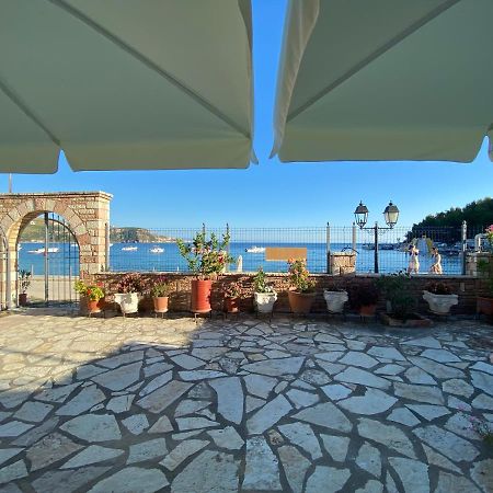 Angelview Apartments Himare Exterior photo