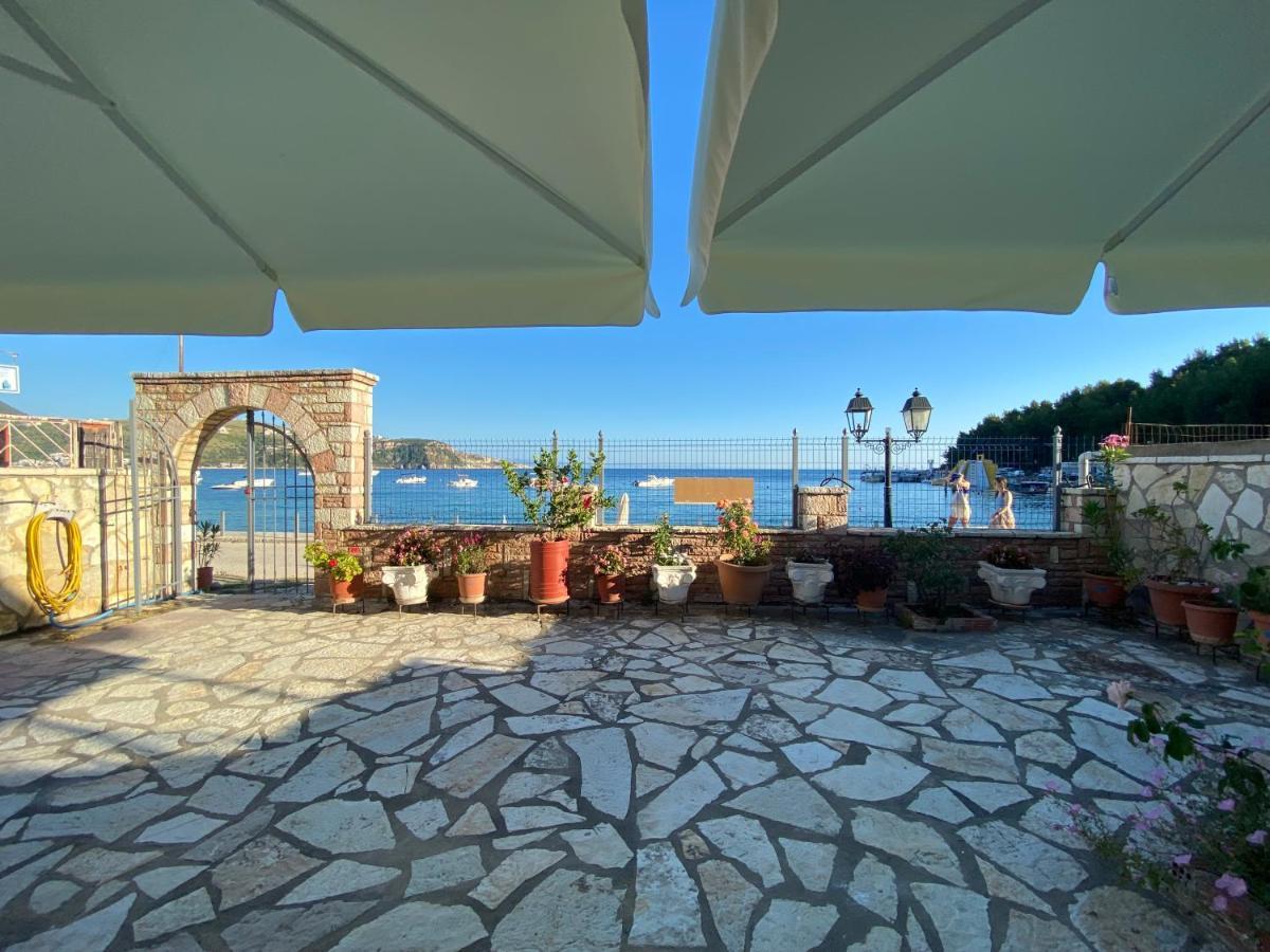 Angelview Apartments Himare Exterior photo